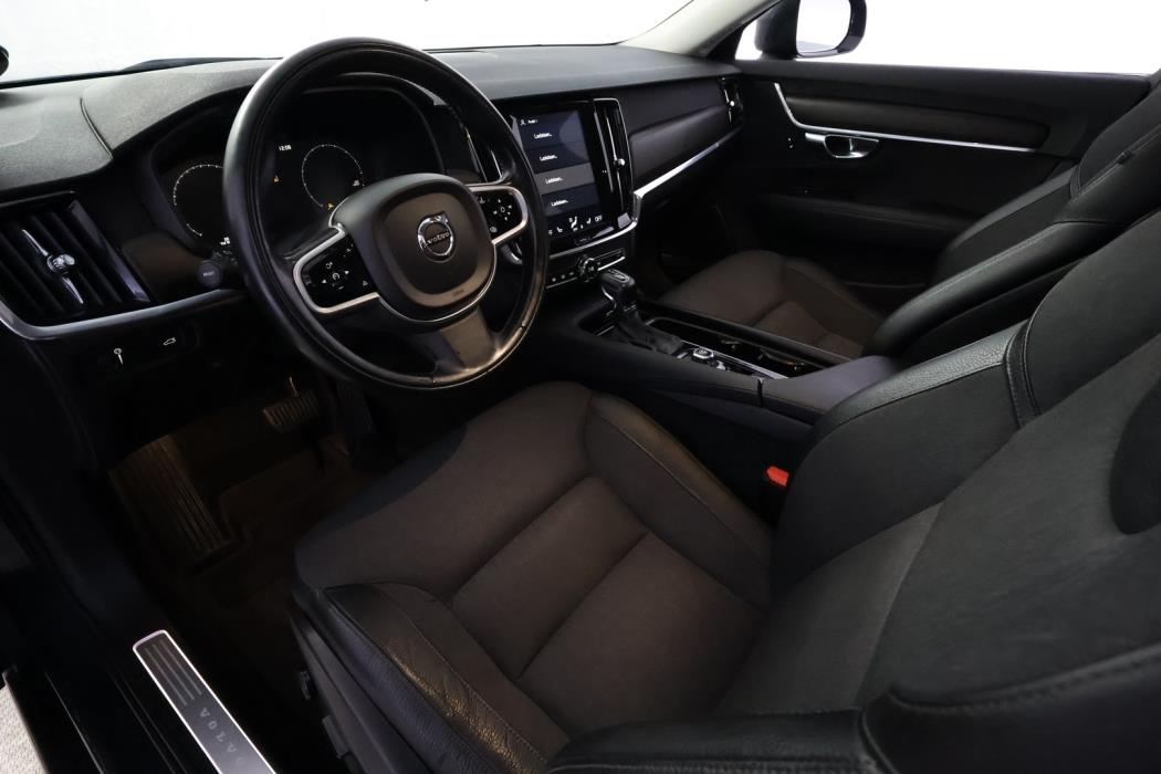 VOLVO V90 Cross Country 2019