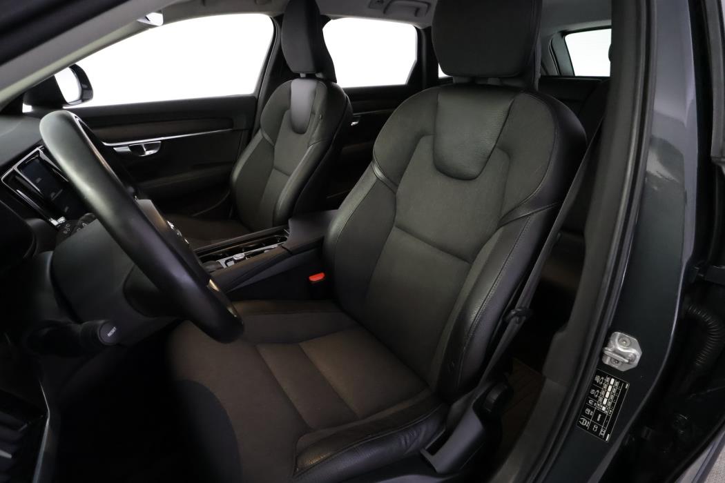 VOLVO V90 Cross Country 2019