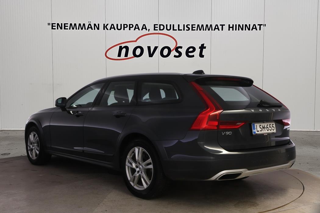 VOLVO V90 Cross Country 2019
