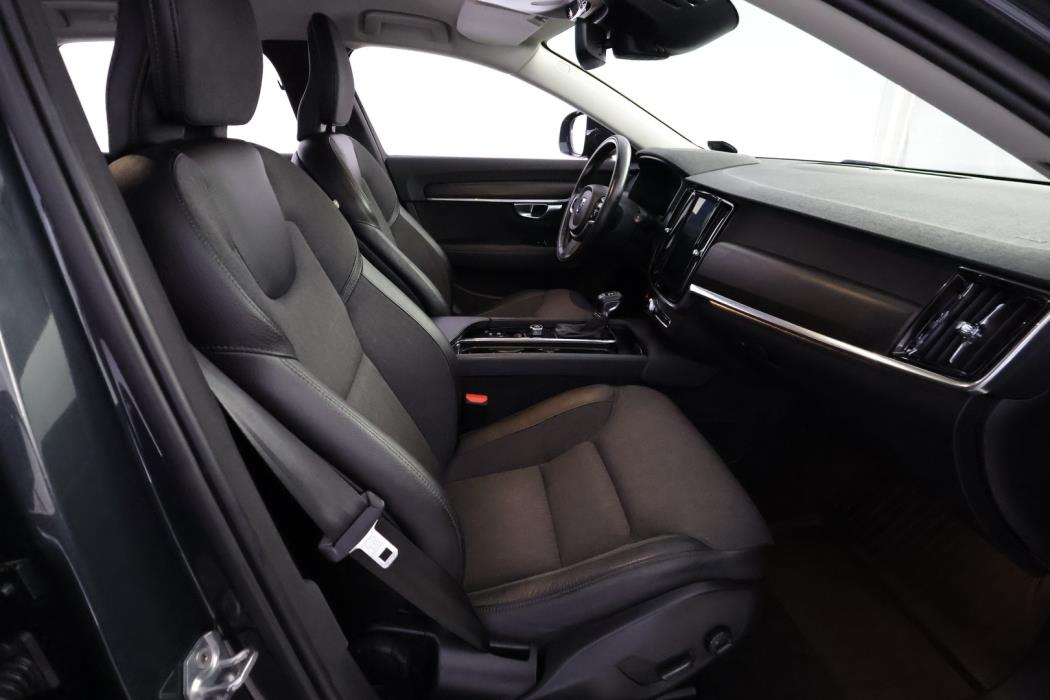 VOLVO V90 Cross Country 2019