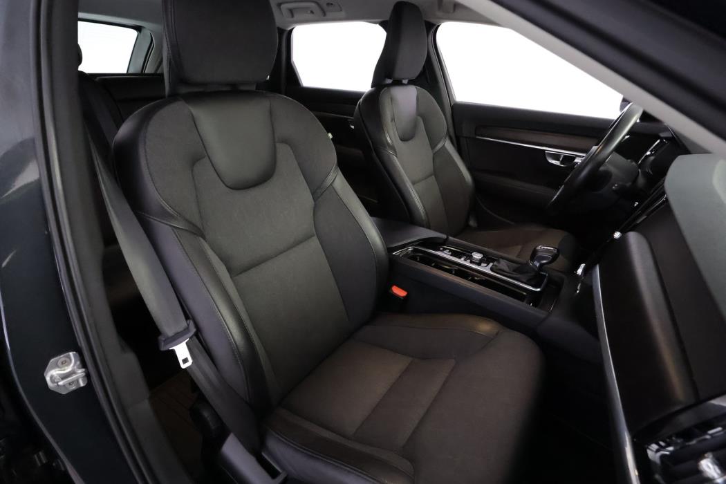 VOLVO V90 Cross Country 2019