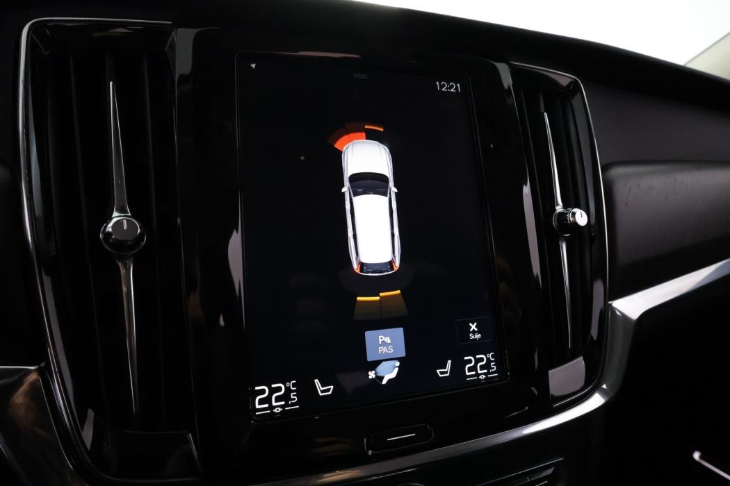 VOLVO V90 Cross Country 2019
