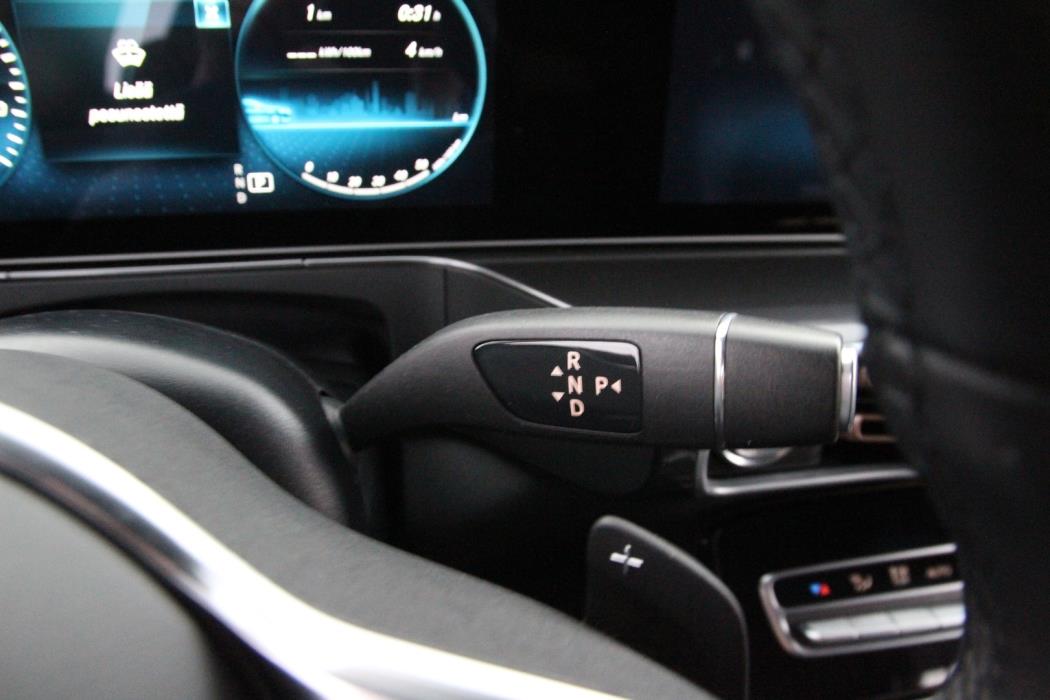 MERCEDES-BENZ EQC 2019