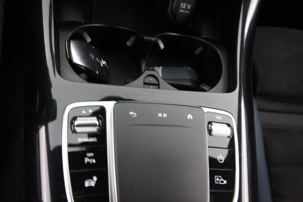 MERCEDES-BENZ EQC 2019