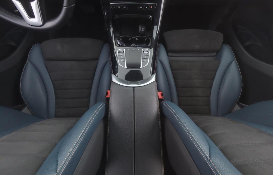 MERCEDES-BENZ EQC 2019