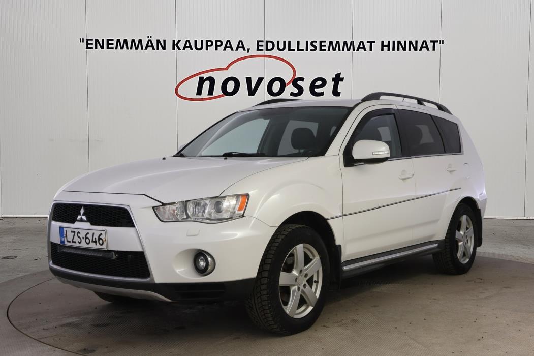 MITSUBISHI Outlander 2012