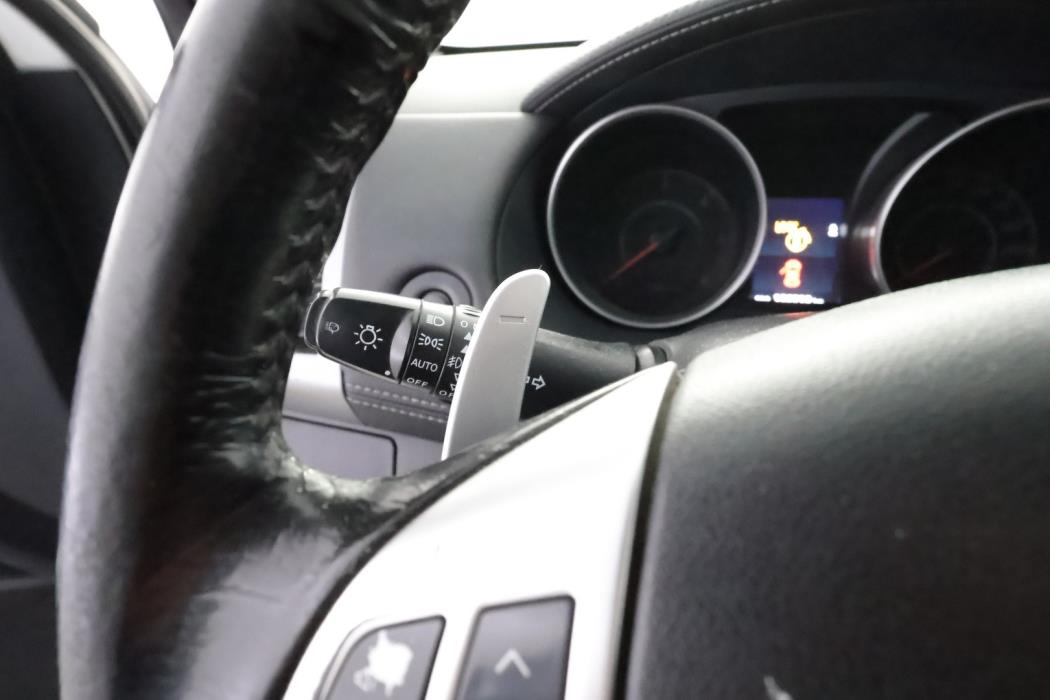 MITSUBISHI Outlander 2012