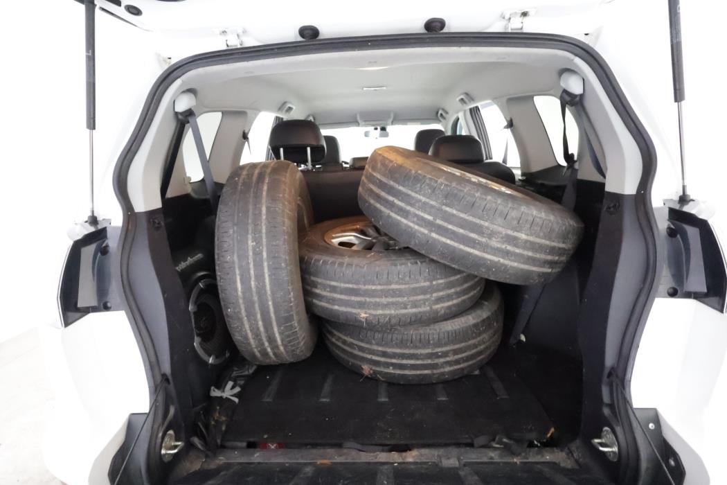 MITSUBISHI Outlander 2012