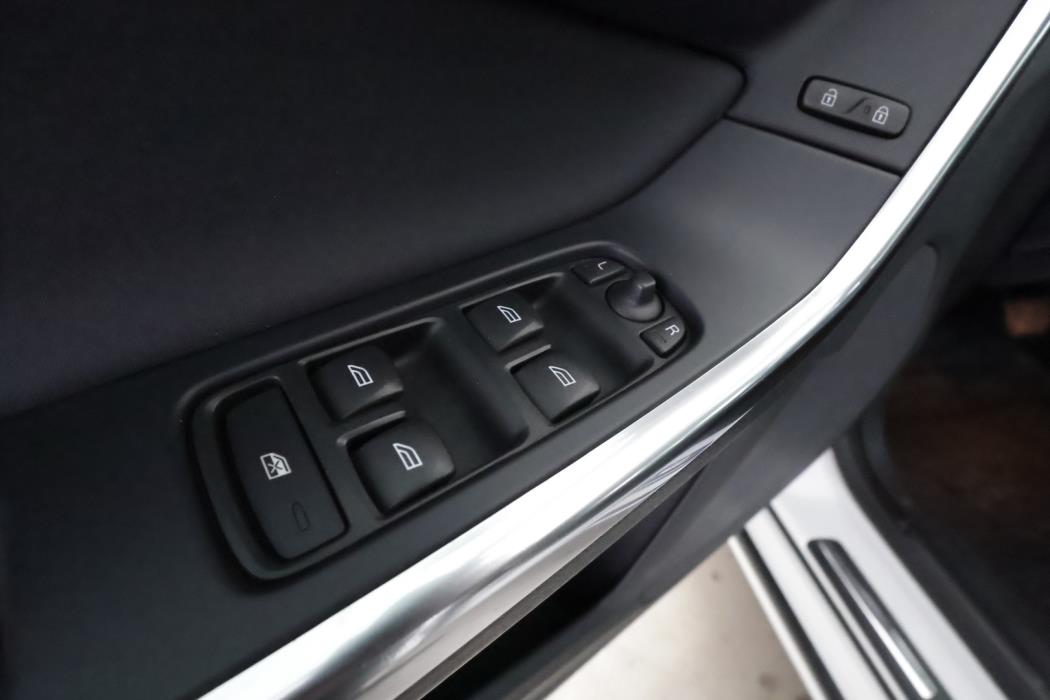 VOLVO S60 2013