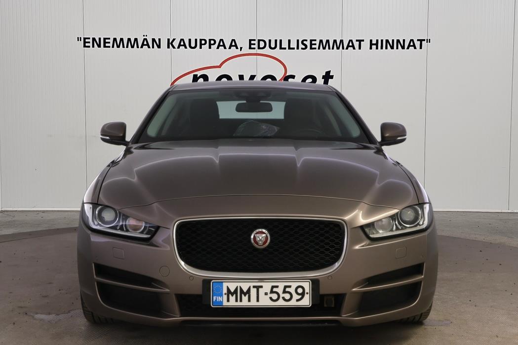 JAGUAR XE 2016