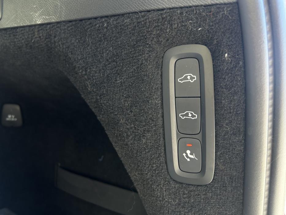 VOLVO XC90 2018