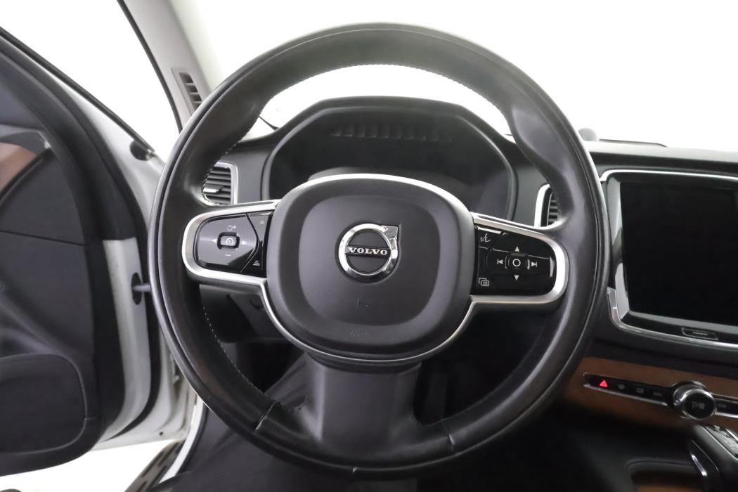 VOLVO XC90 2018