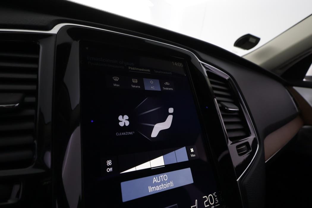 VOLVO XC90 2018