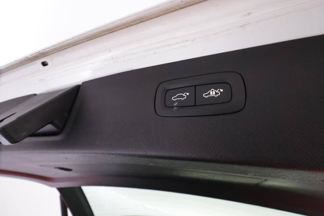 VOLVO XC90 2018