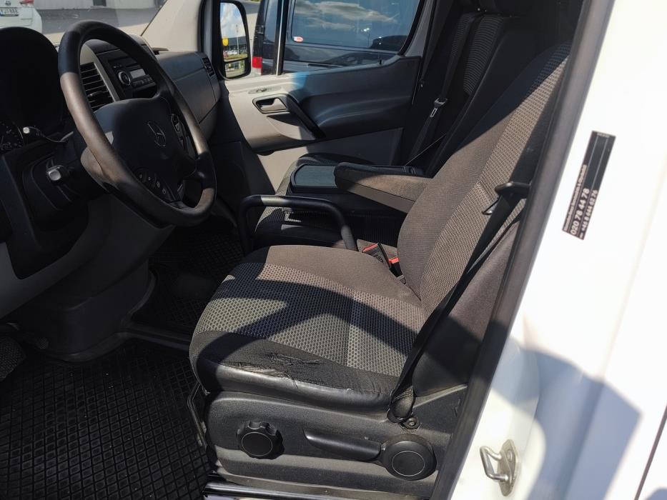 MERCEDES-BENZ Sprinter 2013