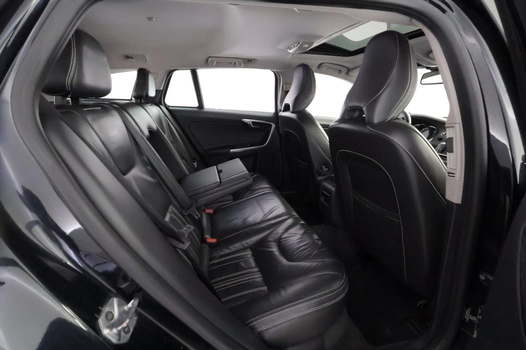 VOLVO V60 2013