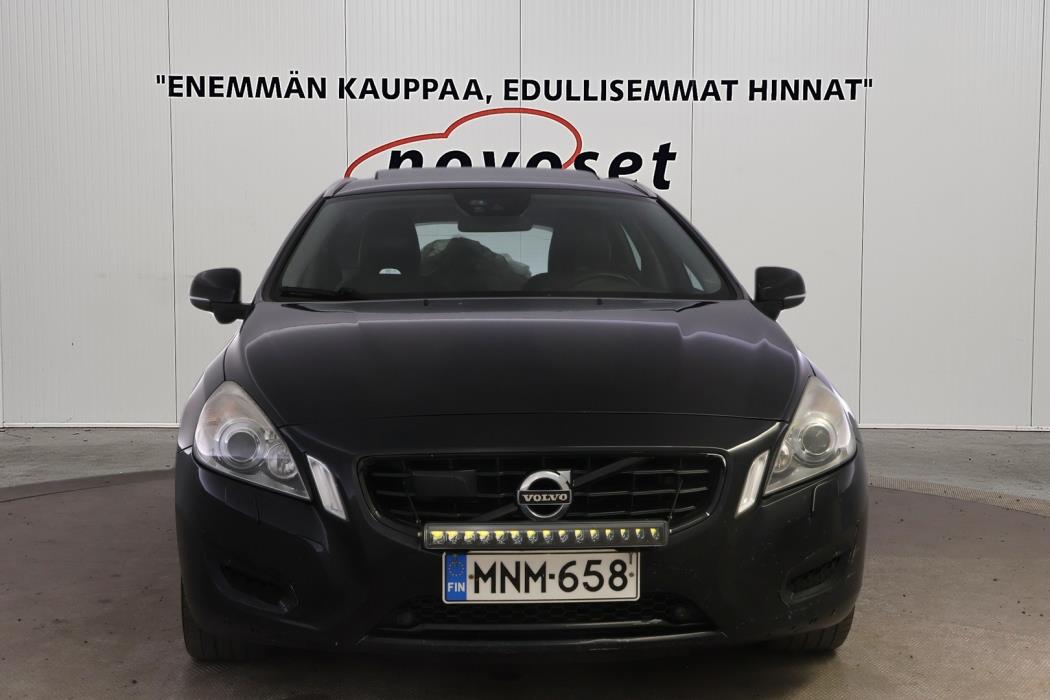 VOLVO V60 2013