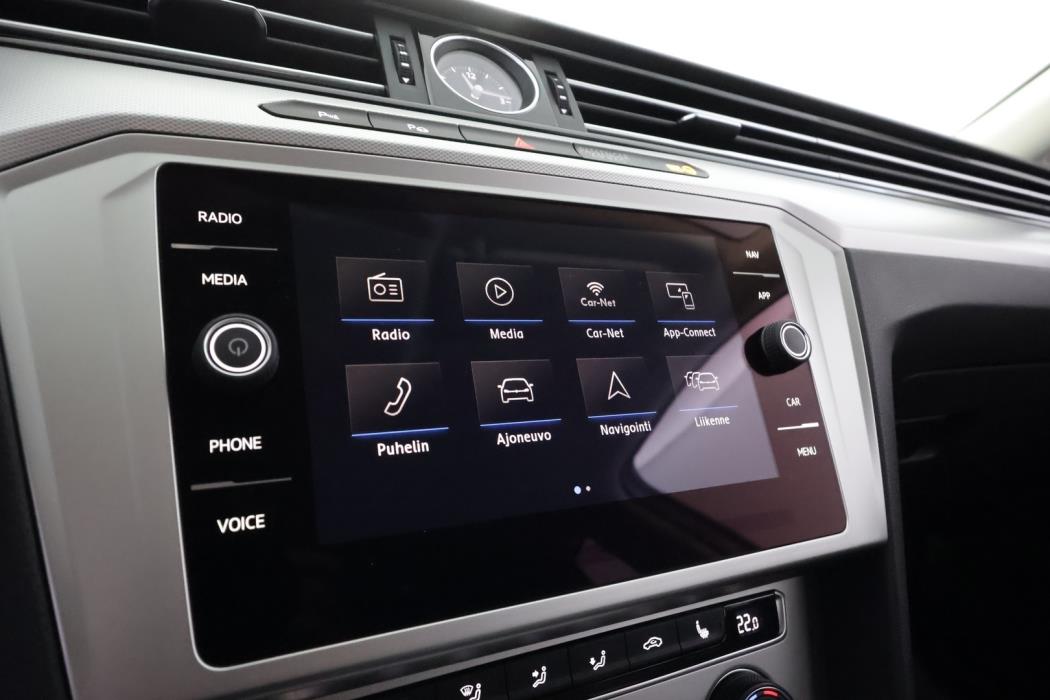 VOLKSWAGEN Passat 2019