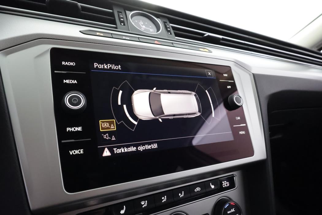 VOLKSWAGEN Passat 2019