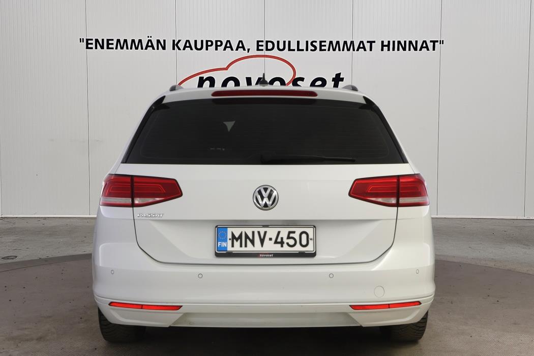 VOLKSWAGEN Passat 2019