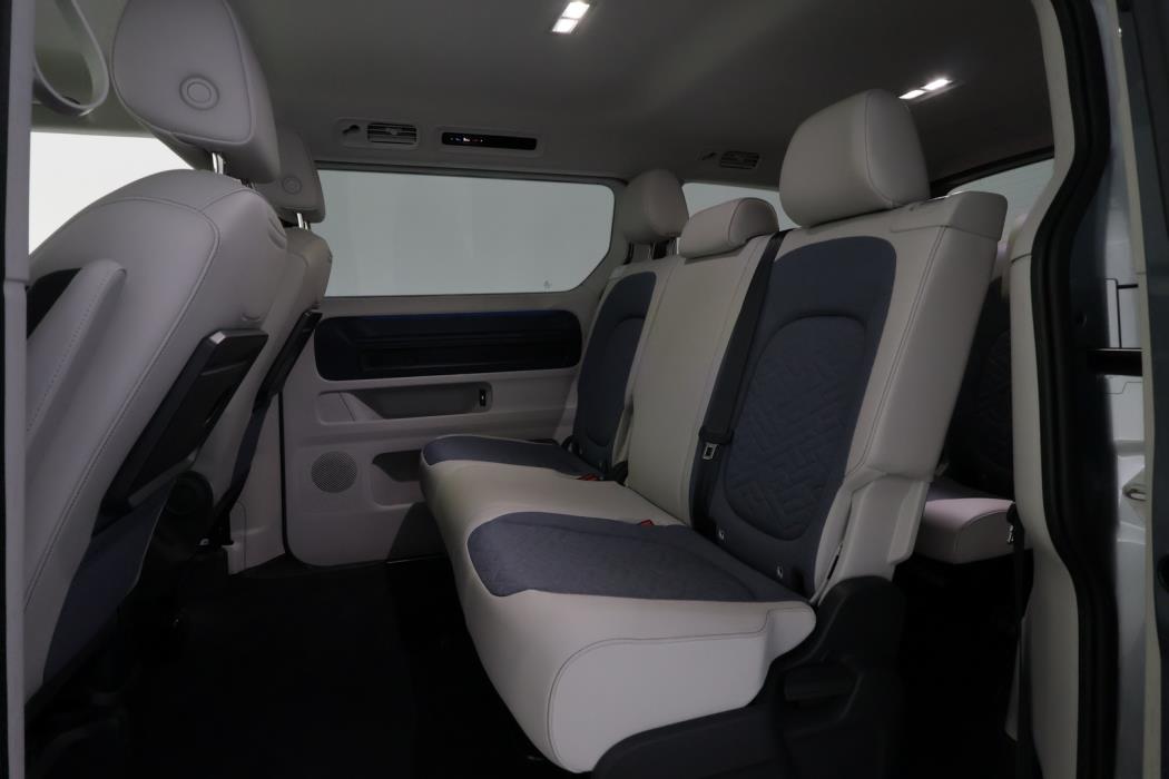 VOLKSWAGEN ID.BUZZ 2025