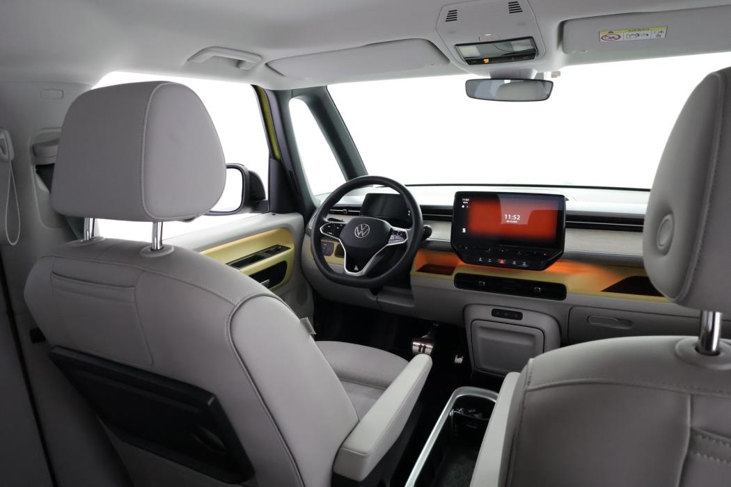 VOLKSWAGEN ID. Buzz 2024