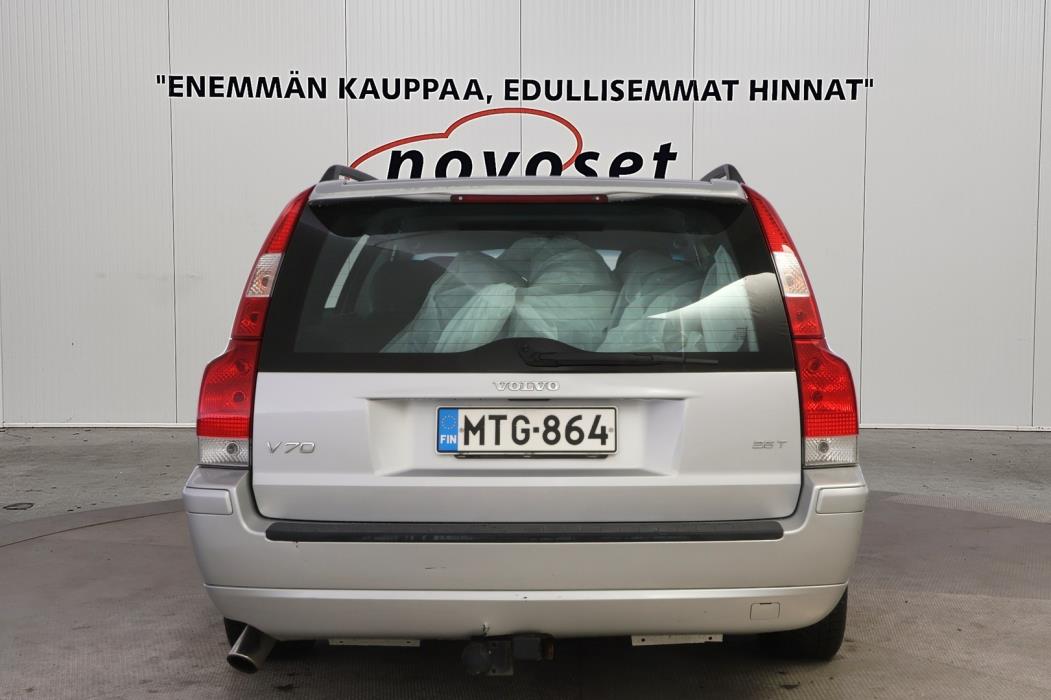 VOLVO V70 2006