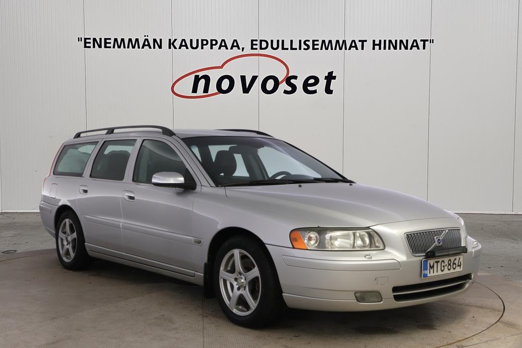 VOLVO V70 2006
