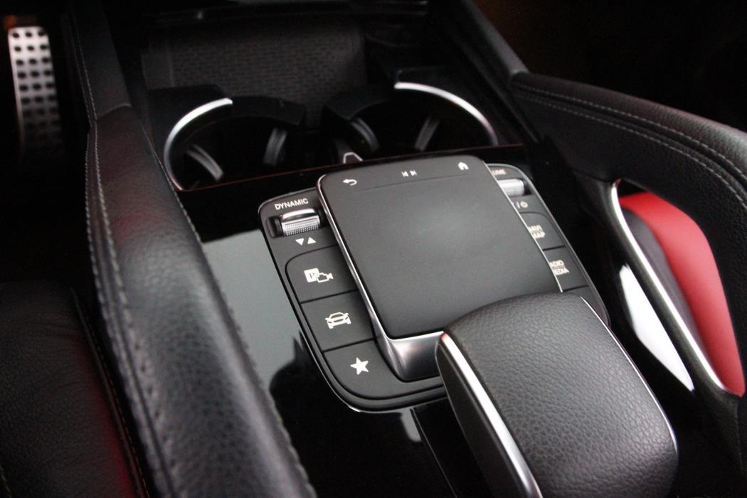 MERCEDES-BENZ GLE 2021