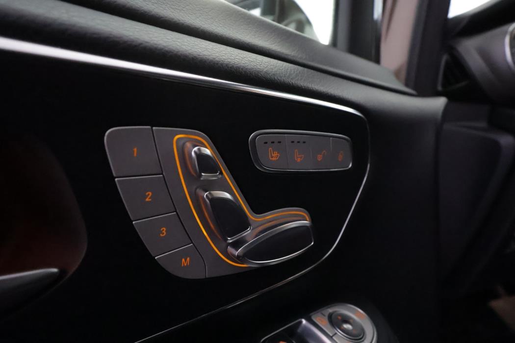 MERCEDES-BENZ V 2017