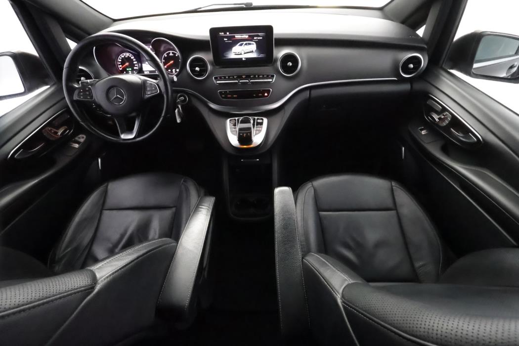 MERCEDES-BENZ V 2017