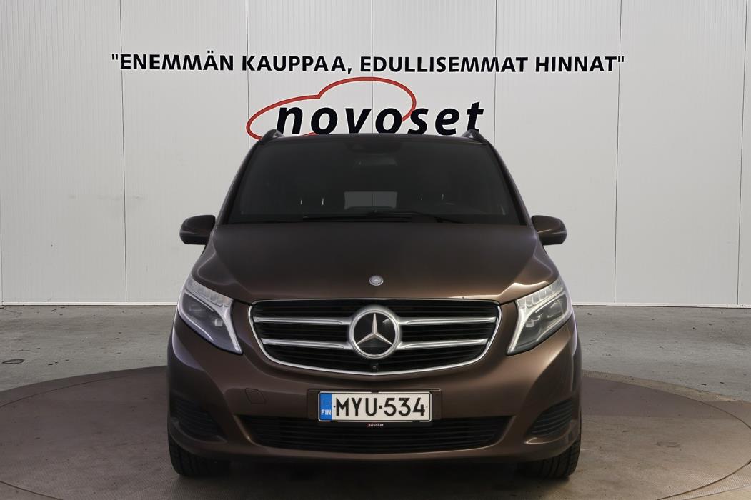 MERCEDES-BENZ V 2017