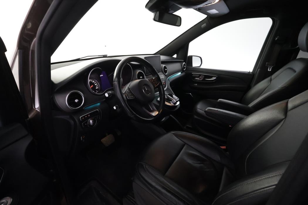 MERCEDES-BENZ V 2017