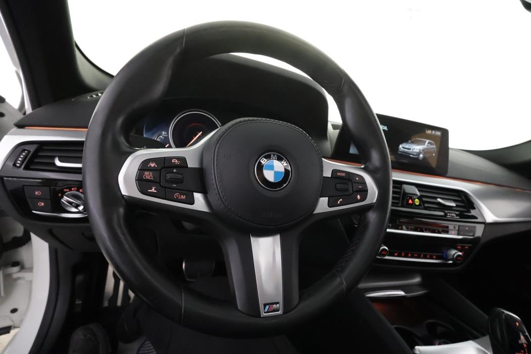 BMW 520 2018