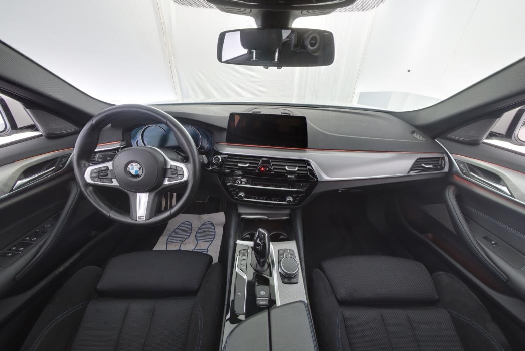 BMW 520 2018