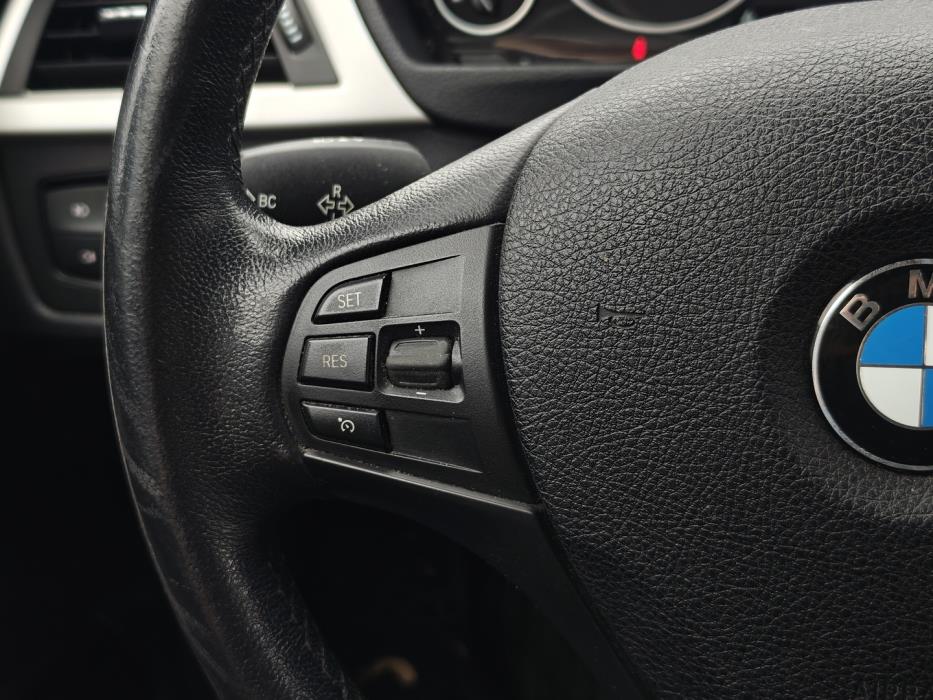BMW 320 2014