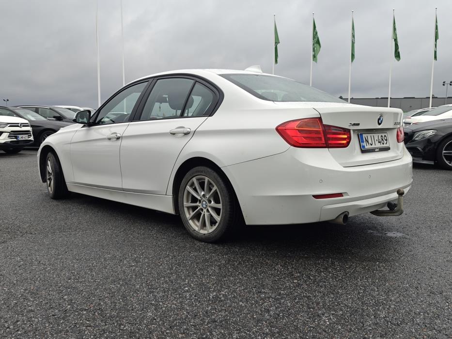 BMW 320 2014