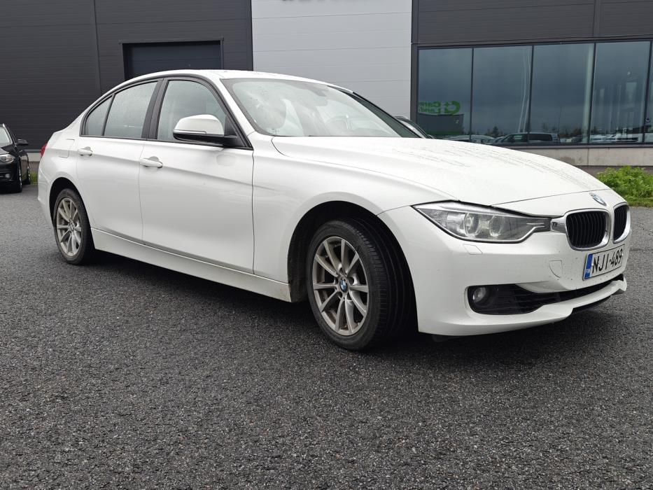 BMW 320 2014