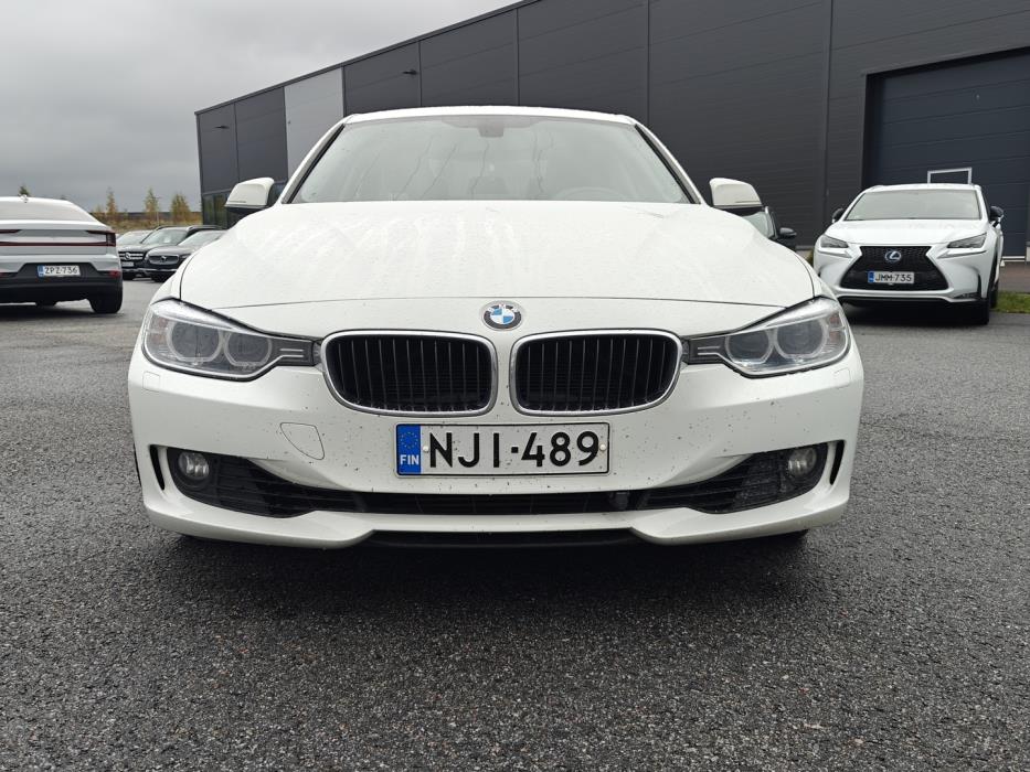 BMW 320 2014