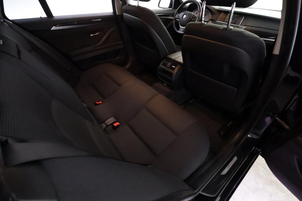 BMW 520 2013