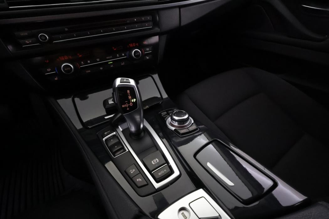 BMW 520 2013
