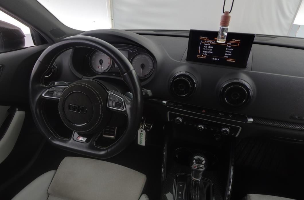 AUDI S3 2016