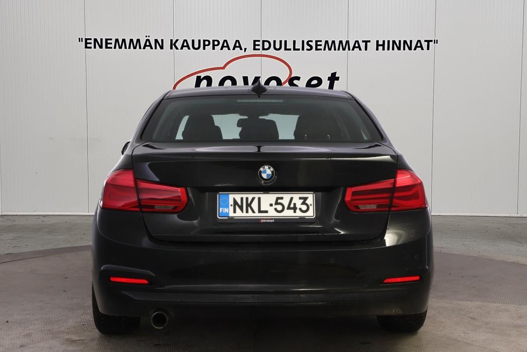 BMW 318 2016