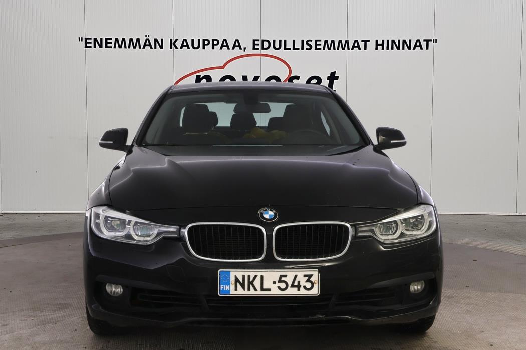 BMW 318 2016