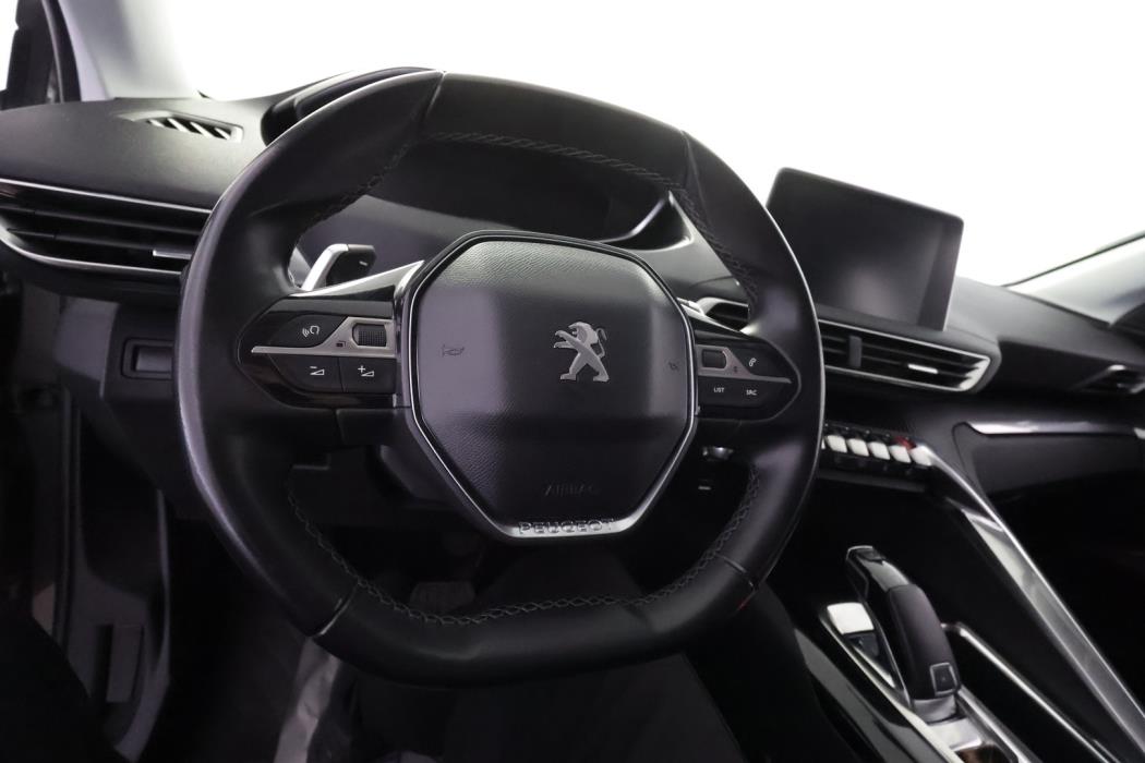 PEUGEOT 3008 2017