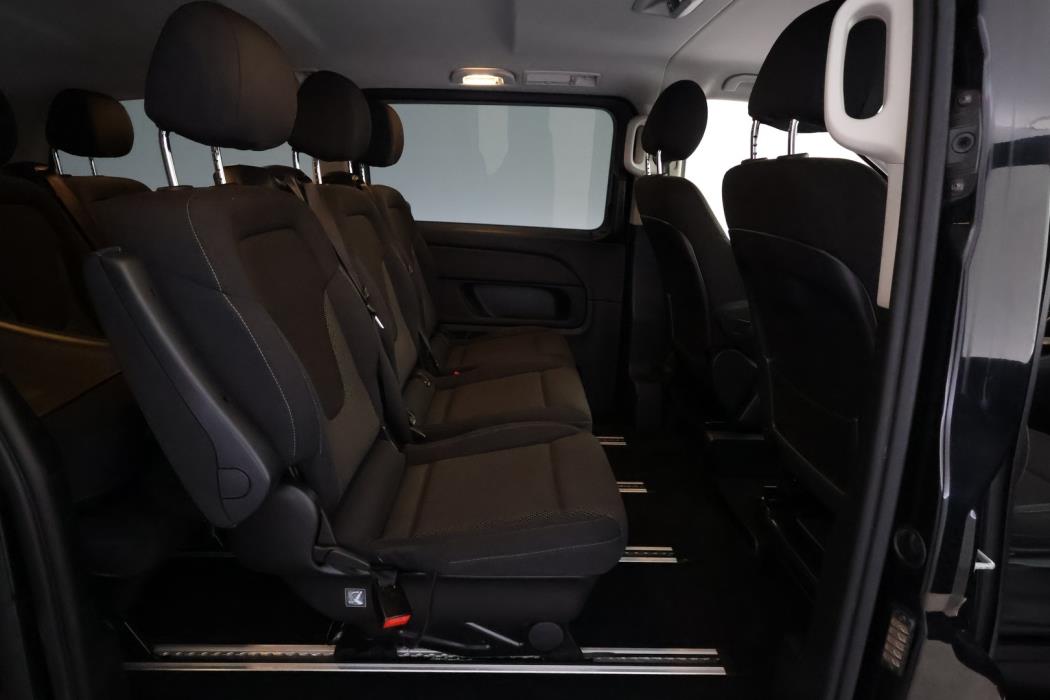 MERCEDES-BENZ V 2016
