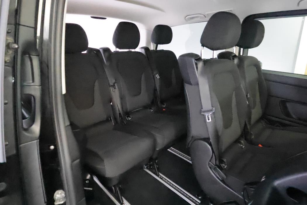 MERCEDES-BENZ V 2016