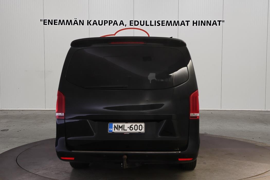 MERCEDES-BENZ V 2016