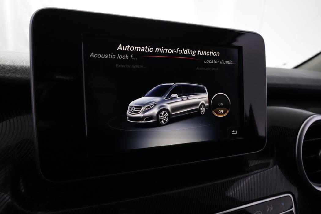 MERCEDES-BENZ V 2016