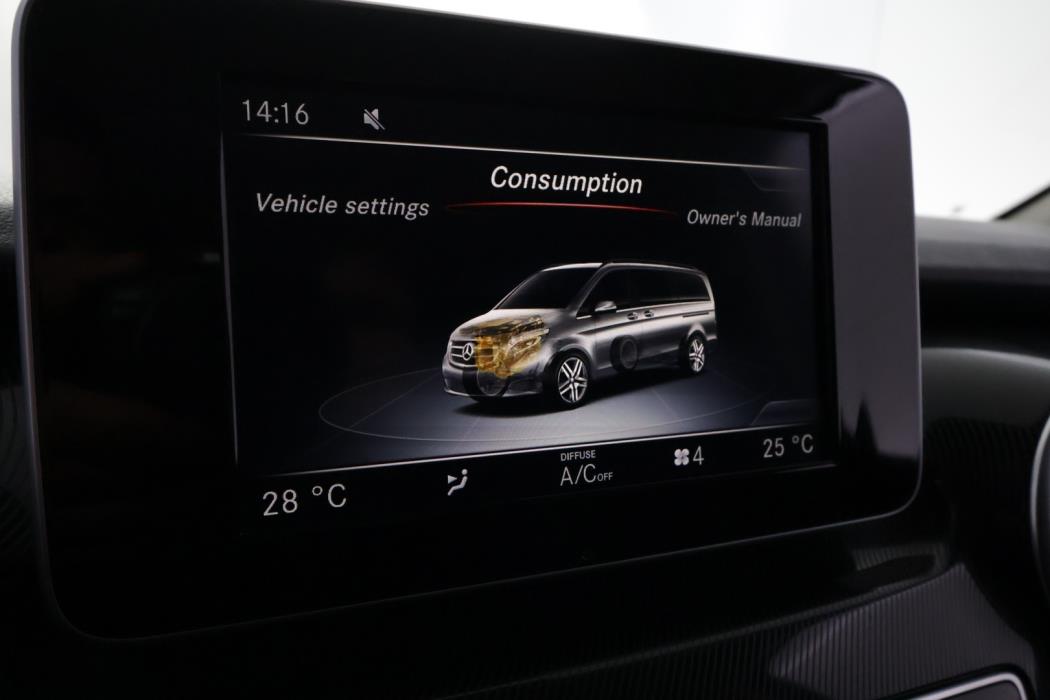 MERCEDES-BENZ V 2016